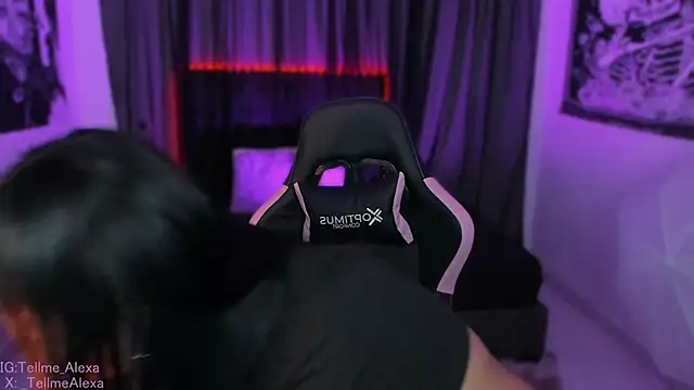 Snapshot of Tellme_Alexa chatting on 02-21-26, 03:18 Tellme Alexa online show from 02-21-26, 03:18