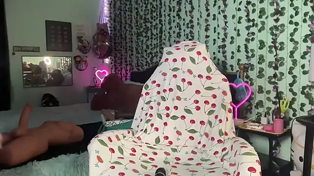 Snapshot of CherryBombBomb chatting on 03-01-26, 06:26 CherryBombBomb online show from 03-01-26, 06:26