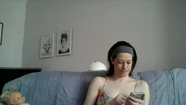 Snapshot of SunElizabeth chatting on 03-20-25, 11:16 SunElizabeth online show from 03-20-25, 11:16