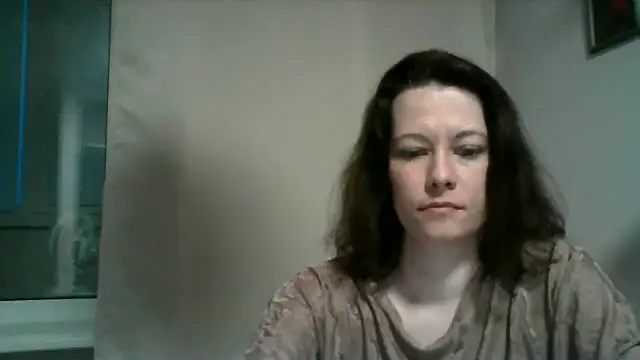 Snapshot of SunElizabeth chatting on 03-21-25, 03:13 SunElizabeth online show from 03-21-25, 03:13