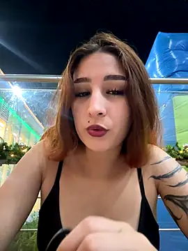 Snapshot of Mon_Cherry chatting on 01-09-26, 01:30 Mon Cherry online show from 01-09-26, 01:30