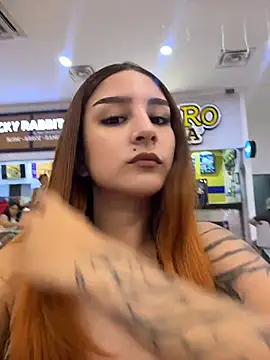 Snapshot of Mon_Cherry chatting on 01-15-26, 01:32 Mon Cherry online show from 01-15-26, 01:32