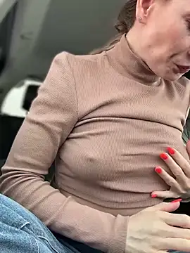 LavenderHot online show from 03-11-25, 05:16