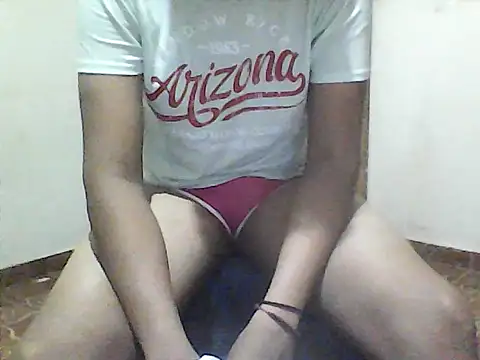 Snapshot of kiol45ty chatting on 10-03-25, 02:41 kiol45ty online show from 10-03-25, 02:41
