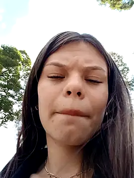 Snapshot of Violeta_12- chatting on 01-17-25, 05:41 Violeta 12- online show from 01-17-25, 05:41