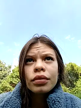 Snapshot of Violeta_12- chatting on 02-20-25, 08:58 Violeta 12- online show from 02-20-25, 08:58