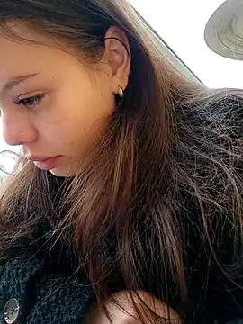 Snapshot of Violeta_12- chatting on 03-04-25, 10:27 Violeta 12- online show from 03-04-25, 10:27