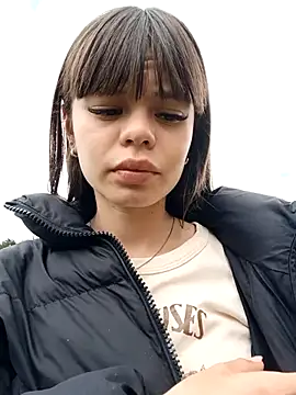 Snapshot of Violeta_12- chatting on 10-01-25, 07:31 Violeta 12- online show from 10-01-25, 07:31