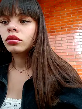 Snapshot of Violeta_12- chatting on 10-06-25, 06:16 Violeta 12- online show from 10-06-25, 06:16