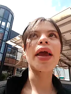 Snapshot of Violeta_12- chatting on 03-07-26, 07:11 Violeta 12- online show from 03-07-26, 07:11