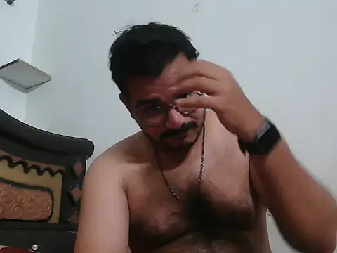 naughtymike0007 online show from 04-28-26, 05:29