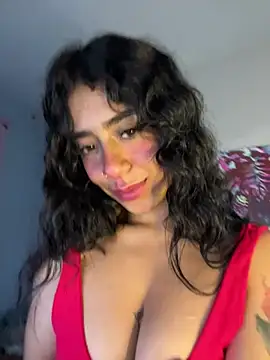 Snapshot of CieloTaylor chatting on 03-13-25, 12:16 CieloTaylor online show from 03-13-25, 12:16