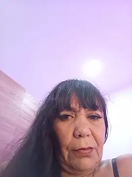 Deiisy Queen online show from 03-25-26, 09:54