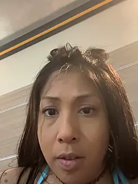 Snapshot of Gin4Cole chatting on 02-15-25, 11:17 Gin4Cole online show from 02-15-25, 11:17