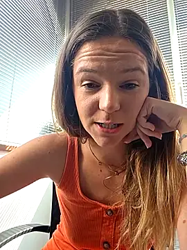 lucie mehott online show from 07-29-26, 08:45