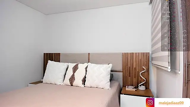 MalejaDiaz  online show from 04-27-26, 05:44