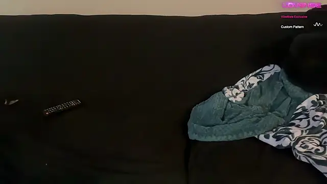 Snapshot of yummyrina chatting on 02-19-25, 04:22 yummyrina online show from 02-19-25, 04:22