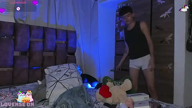 Angelo 018 online show from 01-18-25, 12:57