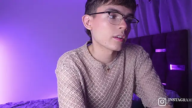 Angelo 018 online show from 09-11-25, 04:12