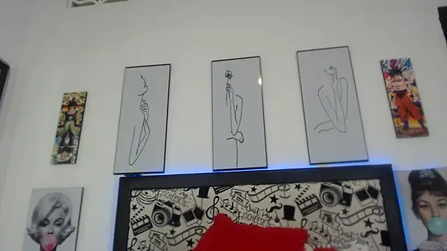 Rihana14 online show from 06-14-26, 02:24