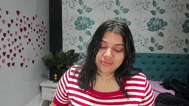 LindaBreeS online show from 03-18-25, 04:48