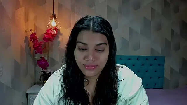 LindaBreeS online show from 01-12-26, 03:06