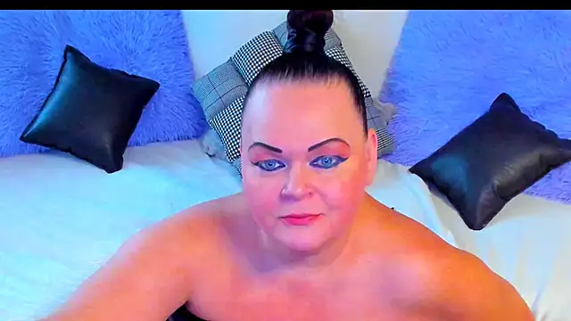 Snapshot of MilanaBiegert chatting on 11-01-25, 11:23 MilanaBiegert online show from 11-01-25, 11:23