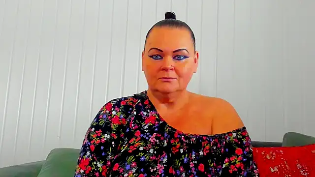 Snapshot of MilanaBiegert chatting on 02-06-26, 11:35 MilanaBiegert online show from 02-06-26, 11:35