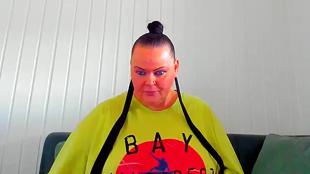 Snapshot of MilanaBiegert chatting on 03-12-26, 12:55 MilanaBiegert online show from 03-12-26, 12:55