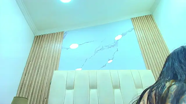 Snapshot of Naughty_Kittenm chatting on 06-09-26, 10:49 Naughty Kittenm online show from 06-09-26, 10:49
