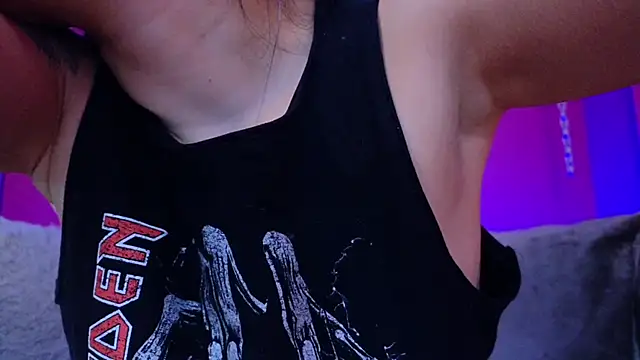 Julieta Russell online show from 04-27-26, 11:41