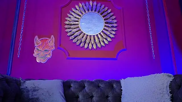 Julieta Russell online show from 04-29-26, 11:14