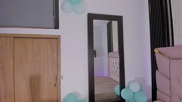 laurem-paulette online show from 02-16-26, 07:10