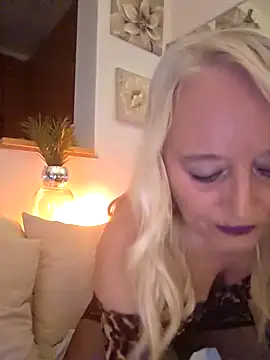 Snapshot of kikkastar chatting on 03-05-26, 08:49 kikkastar online show from 03-05-26, 08:49