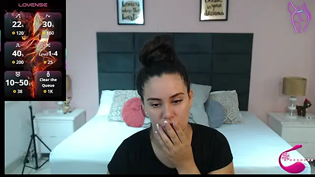 MadisonJenner online show from 09-11-25, 09:42