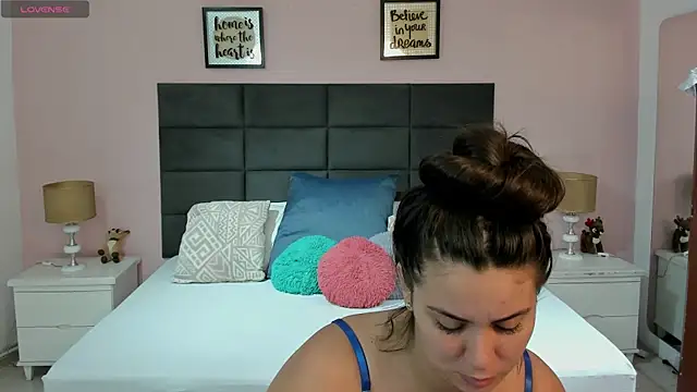 MadisonJenner online show from 10-10-25, 10:47