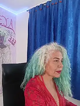 freyadevil333 online show from 05-19-26, 06:53