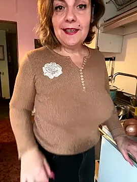 Sunbelxx online show from 11-18-25, 08:41