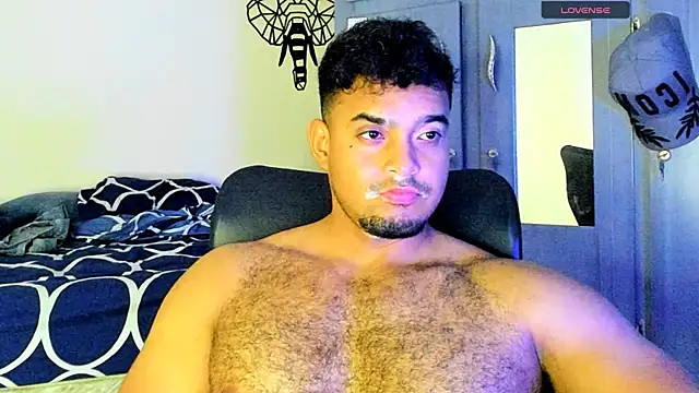 Big furry bear13 online show from 03-13-25, 06:26