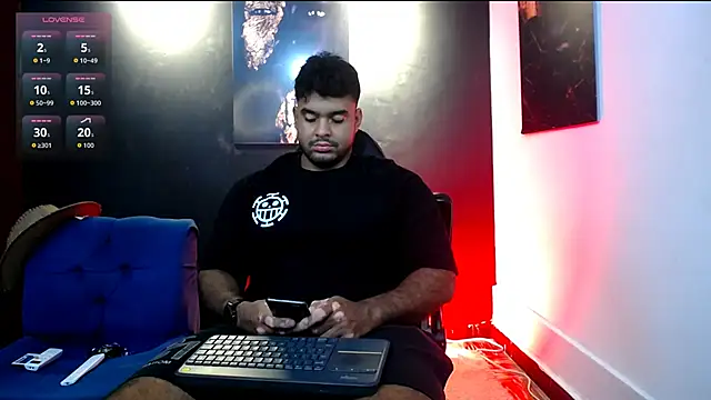 Big furry bear13 online show from 01-06-26, 03:54