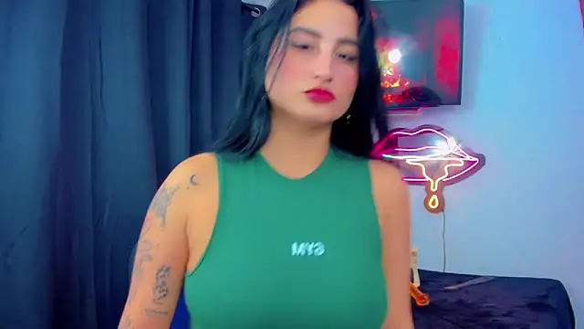 Snapshot of sunshine_uwu22 chatting on 02-23-26, 06:49 sunshine uwu22 online show from 02-23-26, 06:49