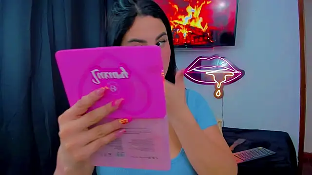 Snapshot of sunshine_uwu22 chatting on 03-12-26, 07:20 sunshine uwu22 online show from 03-12-26, 07:20