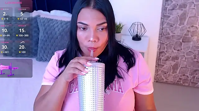 Snapshot of angela_santana_ chatting on 10-14-25, 06:09 angela santana online show from 10-14-25, 06:09