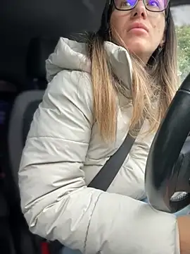 HotXMom online show from 10-07-25, 05:48