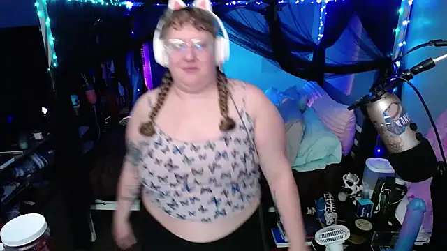 FatVeronica online show from 02-06-25, 06:29