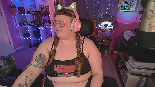 FatVeronica online show from 01-31-26, 07:11