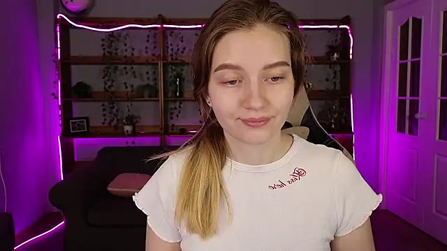 Ksuhesa online show from 02-14-26, 01:02