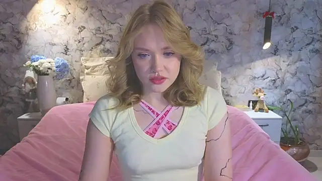 Aurora Golden1 online show from 05-13-26, 12:30