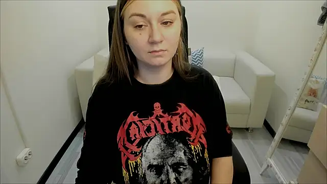 AlisaBacker online show from 03-20-25, 07:35