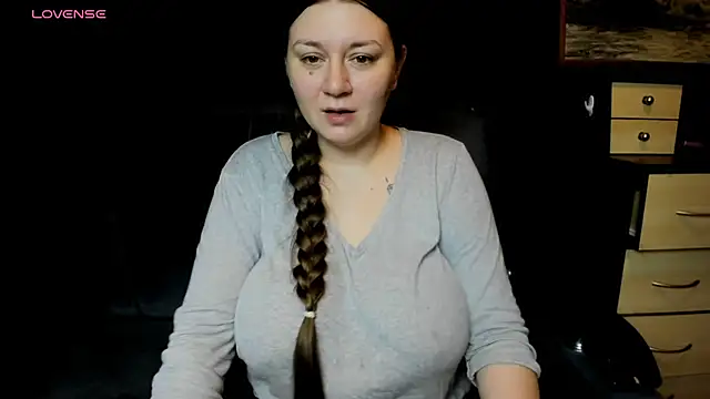 AlisaBacker online show from 06-18-26, 08:13